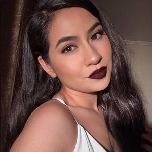 Meet your Posher, Mitzy